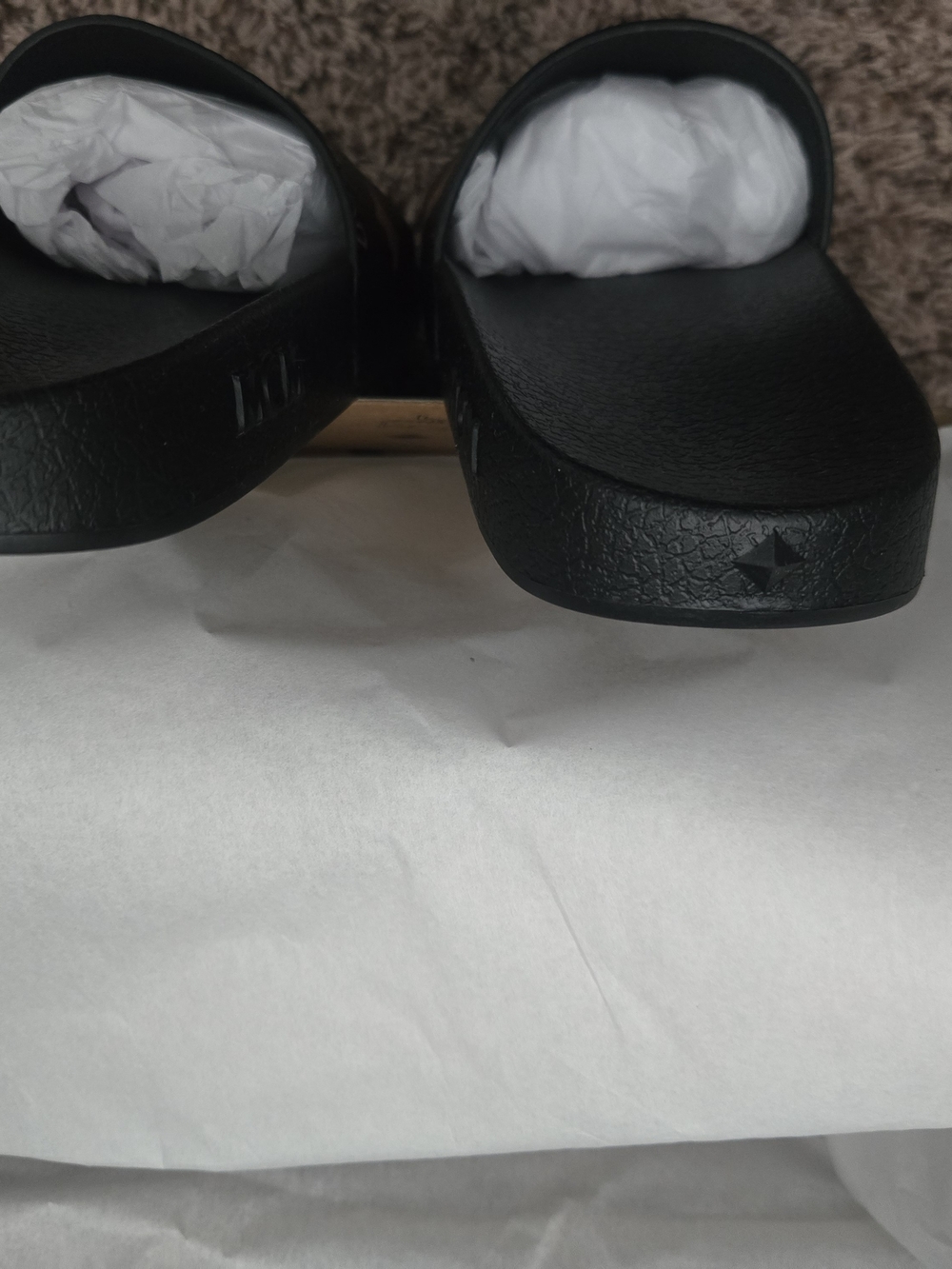 MCM Black & Orange Logo Slide Sandals - Picture 3 of 13